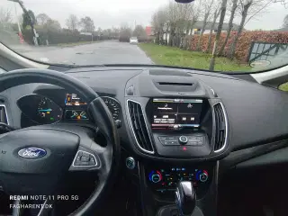 Ford Grand C Max. Nysynet