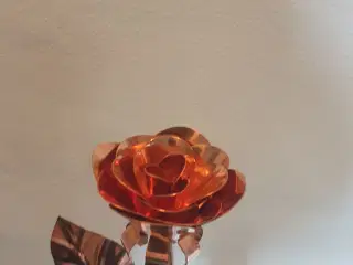 Håndlavet kobber rose 