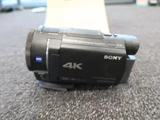 Sony Handycam FDR-AX33