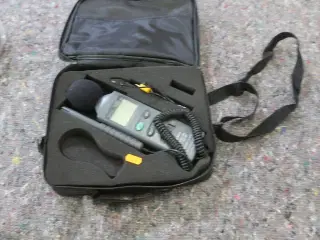 4-i-1 måler VELLEMAN DVM401