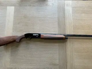Beretta A-303 Halvautomat