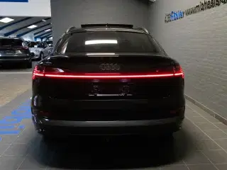 Audi e-tron 55 Advanced Prestige Sportback quattro