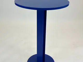 +Halle HEB 02 High Table