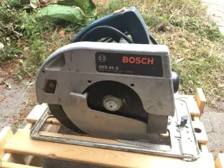 Bosch rundsav med skæreguide (udleje)