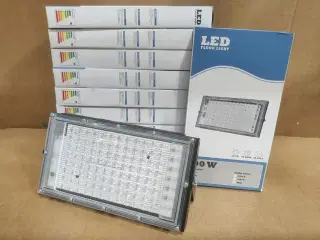 10 stk. 100 watt LED Projektør.