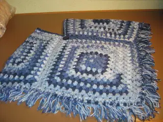 Pige - poncho hæklet