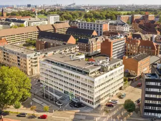 Nyistandsat kontor på tilgængelig lokation