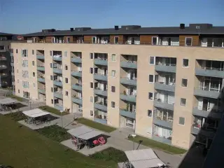 3-værelses lejlighed med altan, København NV, København