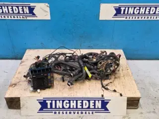 New Holland TM115 Ledningsnet 82020899