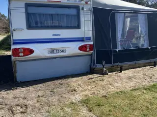 Hobby Excellent campingvogn med mover 2005 
