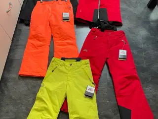 Nye skibukser 8-16 år 