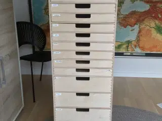 Skuffe reol til legetøj/kontorartikler og lignende