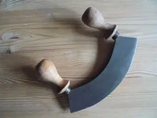Retro køkkengrej, urtehakker, osteskærer m.m.