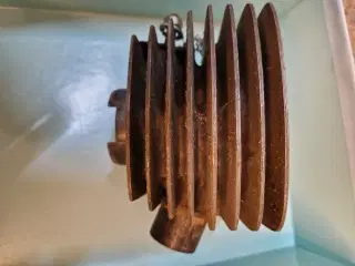 Cylinder tum 157