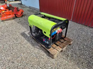 Pramac S15000 Diesel generator