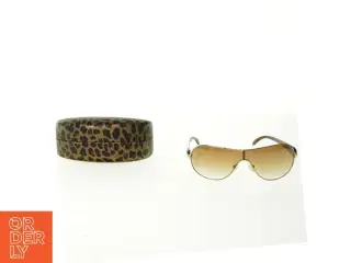 nye Solbriller fra Guess (str. 17 x 9 x 6 cm)