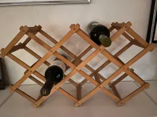 Vinreol, træ, sakse