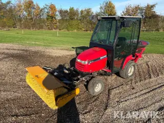 Minitraktor Snapper GT600 4WD med tilbehør