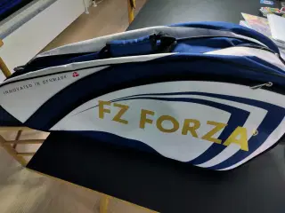 Flot Forza badmintontaske med 2 rum 