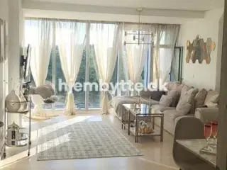 Hjembytte - HansKnudsensPlads