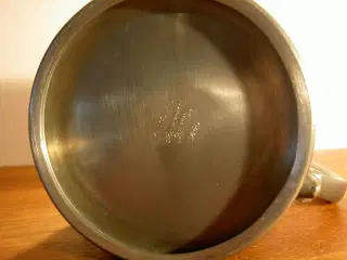 Engelsk tin krus fra Gulf & Kav sheffie