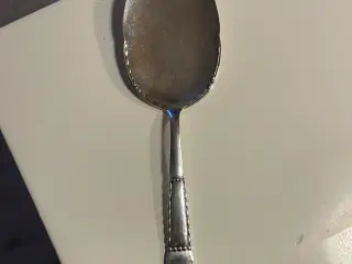 Kagespade totårnet Louise.