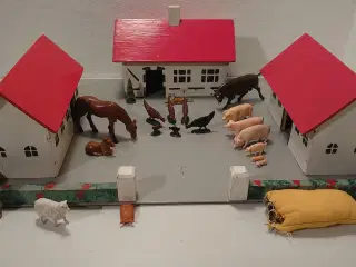 Reisler træ bondegård m.22 attraktive dele.Ca 1960