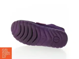 Hjemmesko med kaninmotiv fra Superfit (str. 24)