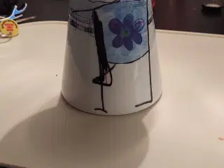 Poul pava kande
