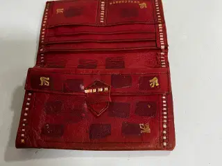 Gammel pige pung mærkerne er fra klistermærker