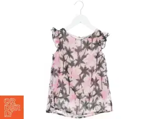 Sommerbluse med tropisk print fra VRS (str. 122)