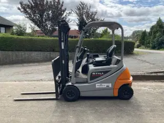 Still2 Tons Eltruck 2017 Kun 3075Timer