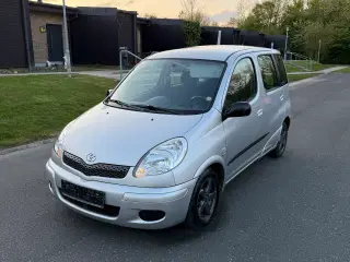 Toyota Yaris Verso