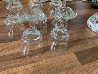 Holmegård  Corona hedvins glas