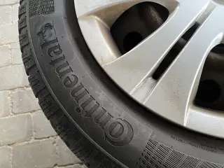 16” Vinterdæk Continental på stålfælge sælges. 