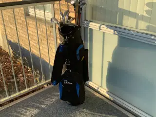 Golftaske med golfkøller