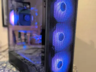 Gaming PC | RTX 2080 Super | Ryzen 3700X | 32GB RA