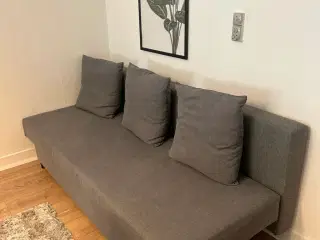 Sovesofa med opbevaring