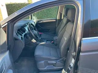 VW Touran 1,6 TDi 115 Comfortline Connect DSG 7prs