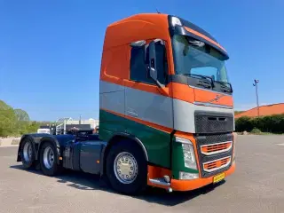 Volvo FH 500 6x4 med tandemløft og aftagelig HMF 1150 kran+ 2 strengs hydraulik