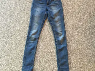 Only jeans str. XS længde 34