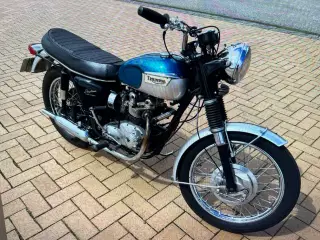 Triumph Tiger 110 Daytona.