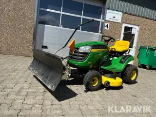 Græsslåmaskine John deere X125