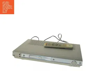 Magnum Slimline DVD-optager med fjernbetjening fra Magnum
