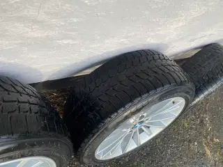 BMW fælge med vinterdæk