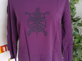 Bluse. St-Martins. Small/36