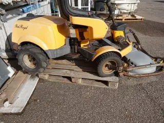 Stiga Park Royal havetraktor med frontklipper (MOMSFRI)