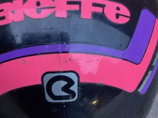 Styrthjelm 