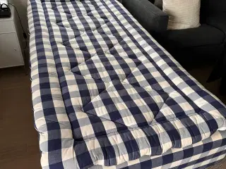 Hästens boxmadras sælges