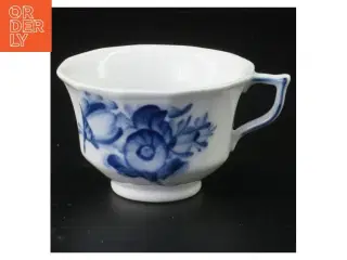 Blomstermotiv porcelænskopper fra Royal Copenhagen (str. 6 x 10 cm)
